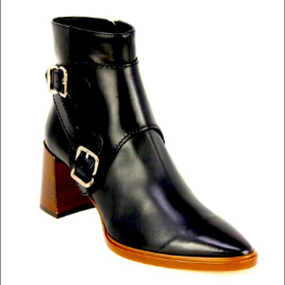TOD’S ankle boots size 6 1/2